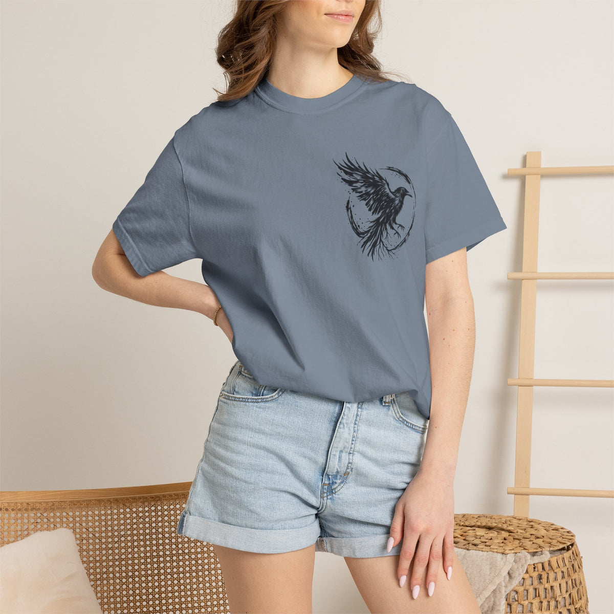 Black Raven Illustration T-shirt | Ink Circle Back Print